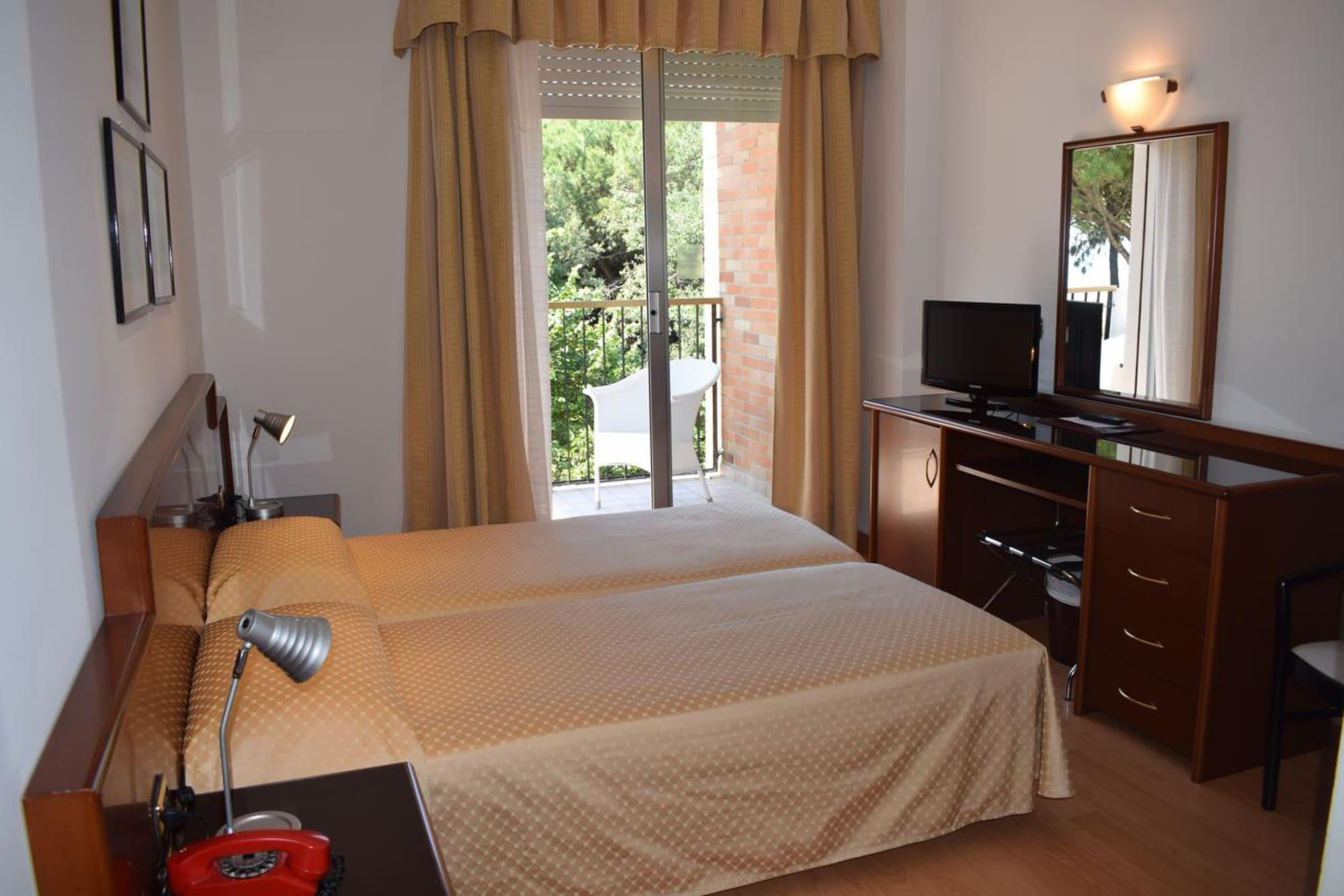 Beau Rivage Pineta Hotel 4*