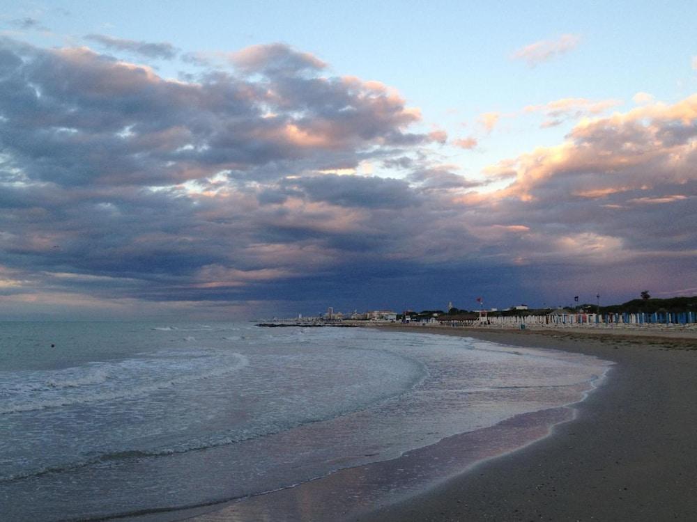 Hotel Beau Rivage Pineta Jesolo
