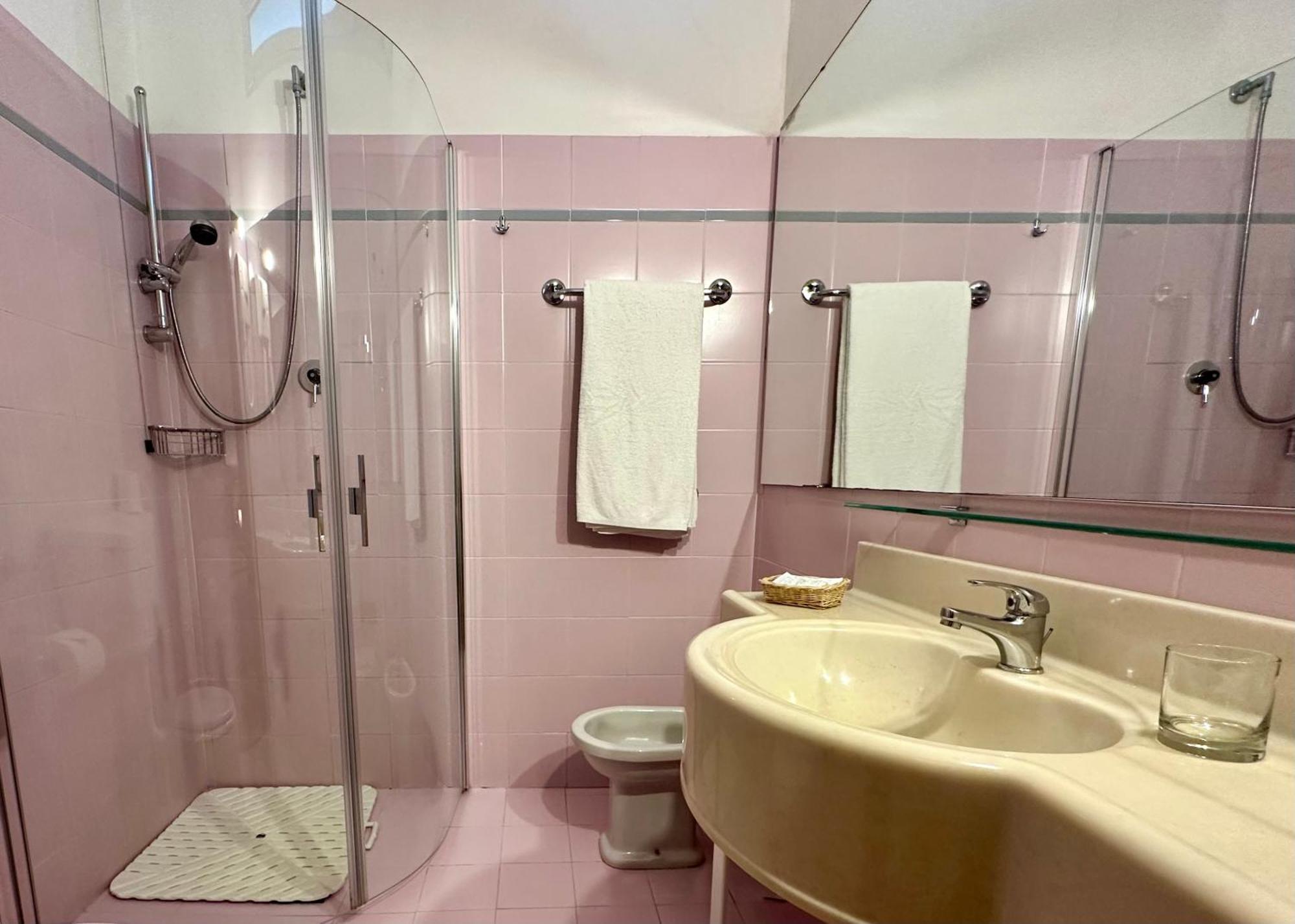 Beau Rivage Pineta Hotel 4*